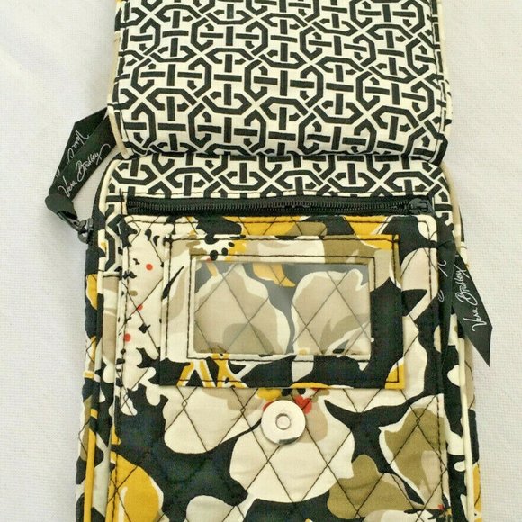 💜 4/$30 💜Vera Bradley Small Crossbody Bag - Picture 4 of 8